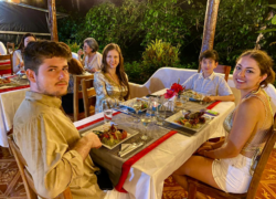 familia en el comedor